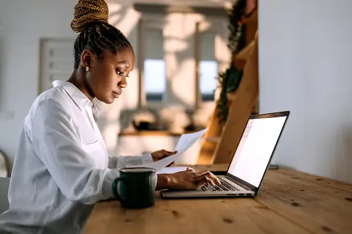 15 Cool Stuffs to Sell to Make Money Online