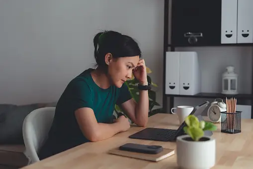 How To Avoid Making Snap Decisions In Your Career